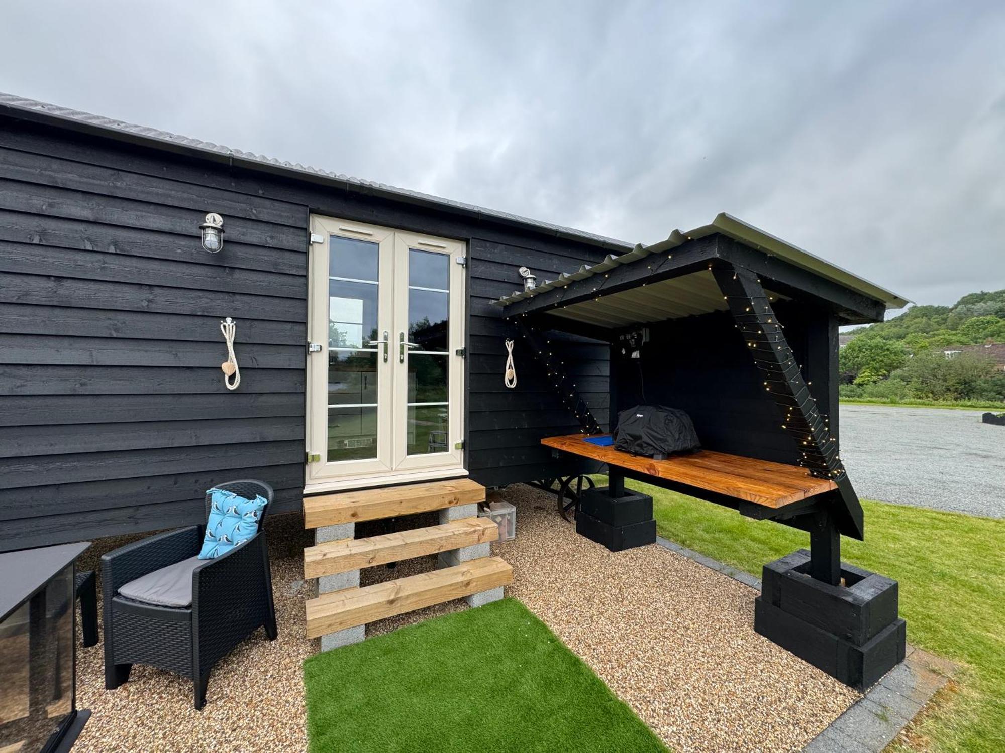 View Retreats * Rickmansworth