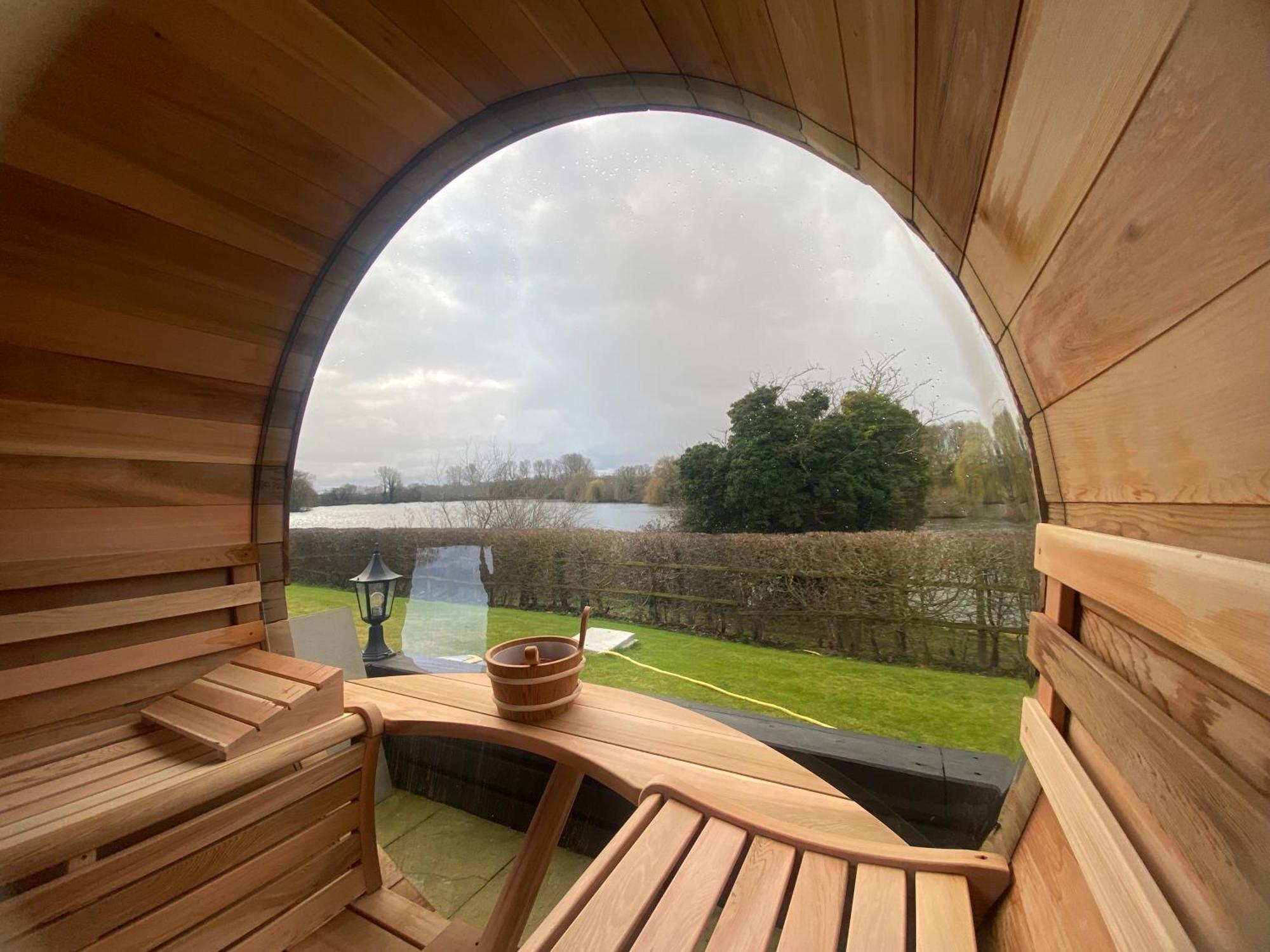 View Retreats * Rickmansworth